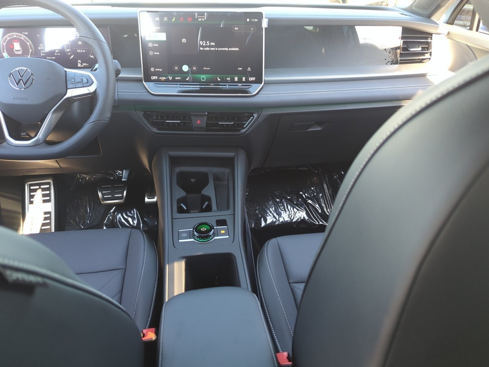 New 2026 Volkswagen Tiguan SE R-Line FWD image 19