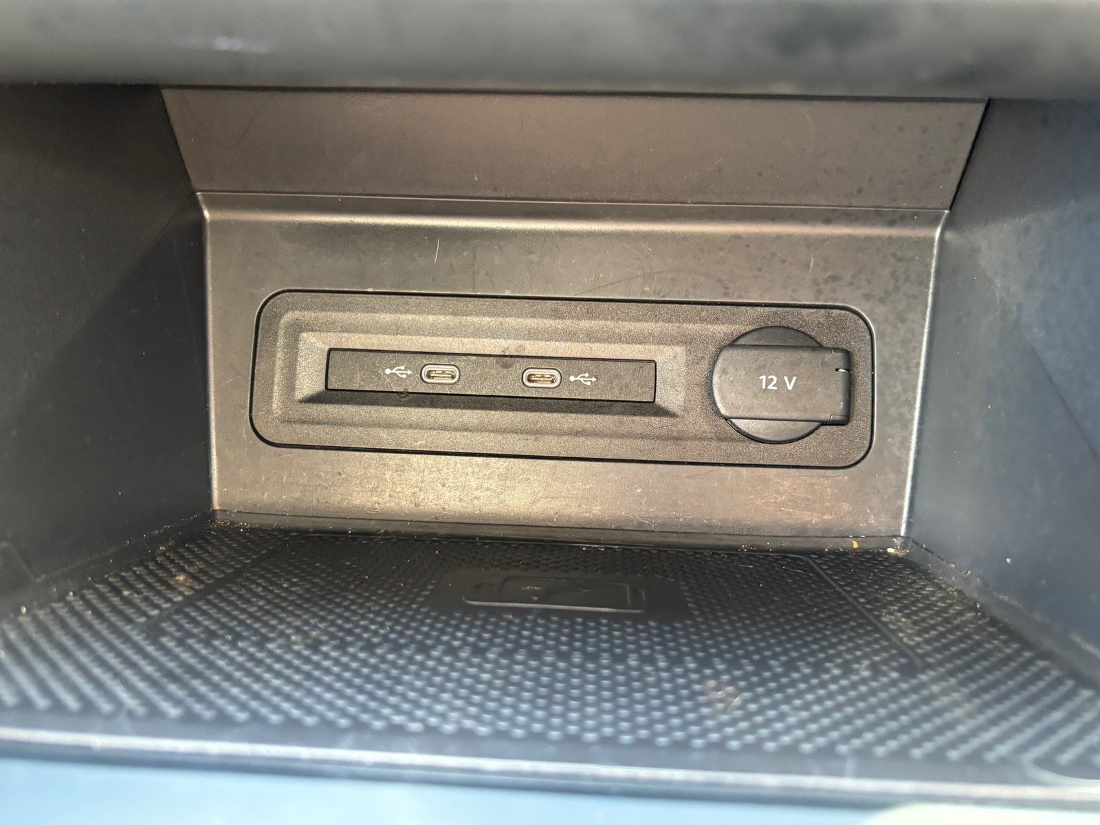 Used 2021 Volkswagen Atlas SE FWD image 15