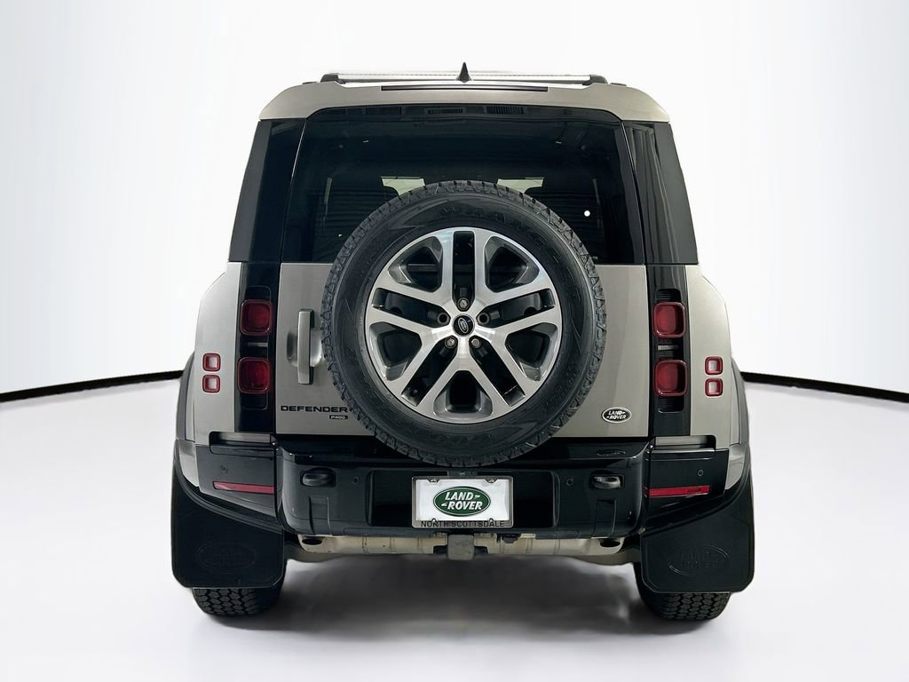 Certified 2022 Land Rover Defender 110 X-Dynamic HSE AWD/4WD image 6