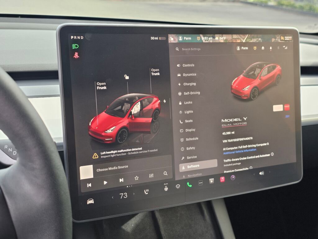 Used 2022 Tesla Model Y Performance AWD/4WD image 38