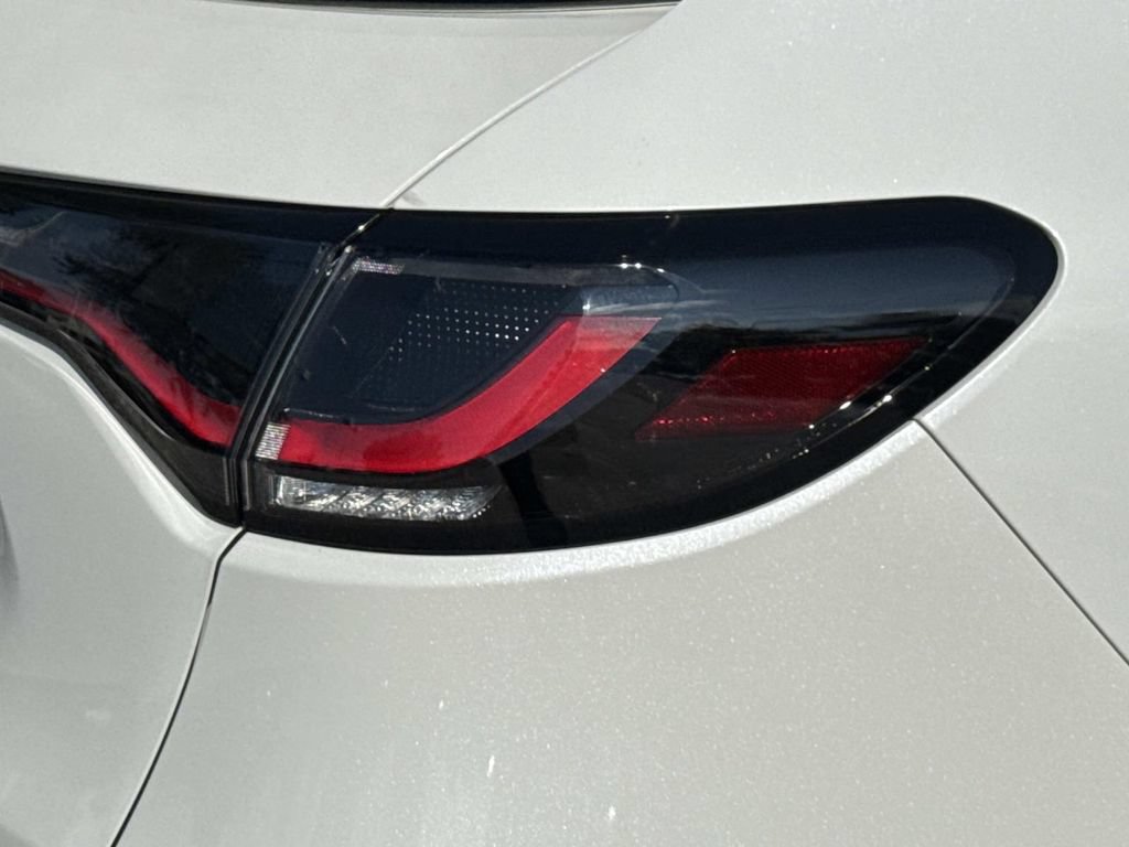 Certified 2024 Honda HR-V LX image 27