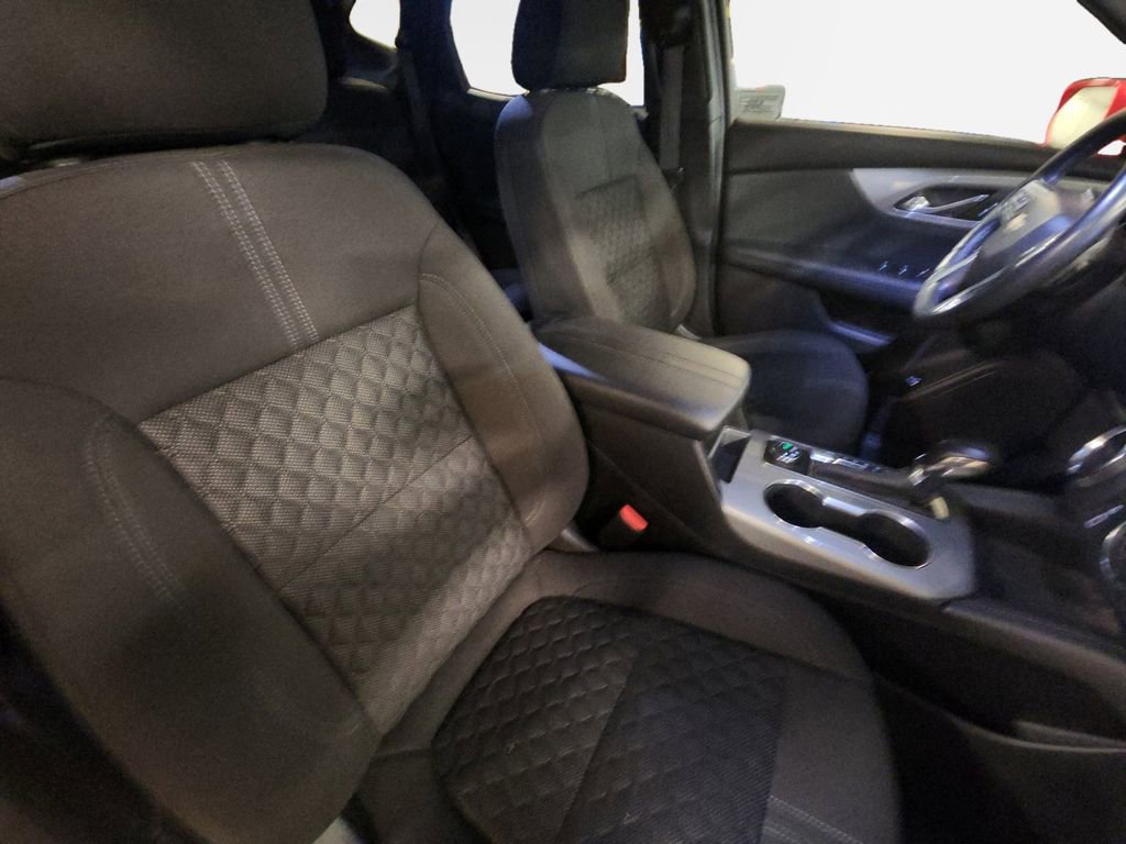 Used 2019 Chevrolet Blazer LT image 26