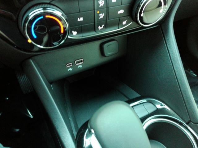 Used 2026 Buick Encore GX Sport Touring w/ Comfort Package image 41