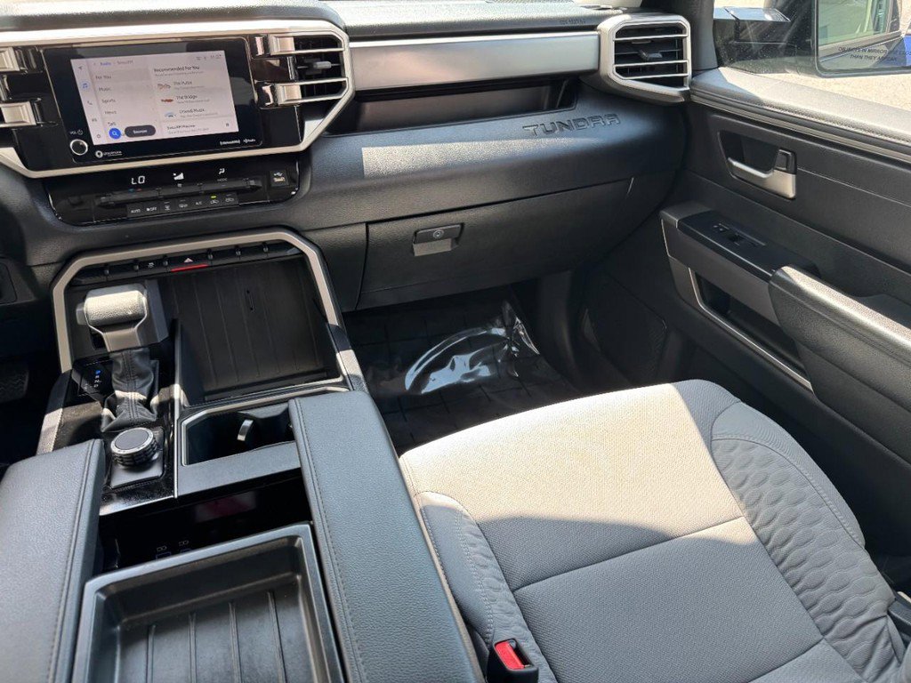 Used 2022 Toyota Tundra SR5 image 15