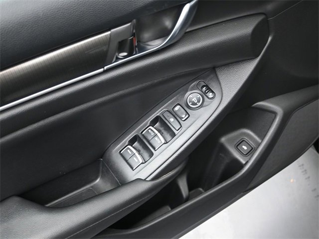 Used 2021 Honda Accord Sport image 17
