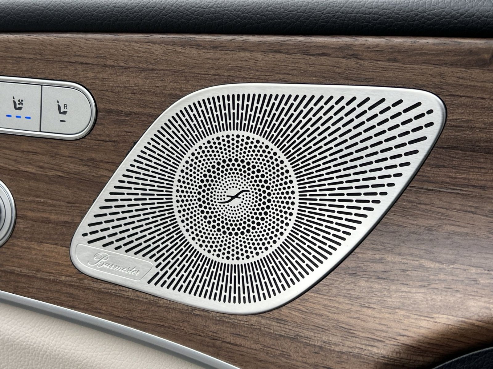 New 2026 Mercedes-Benz GLE 53 AMG 4MATIC Coupe image 37