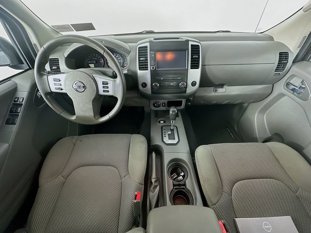 Used 2021 Nissan Frontier SV w/ SV Utility Package AWD/4WD image 10
