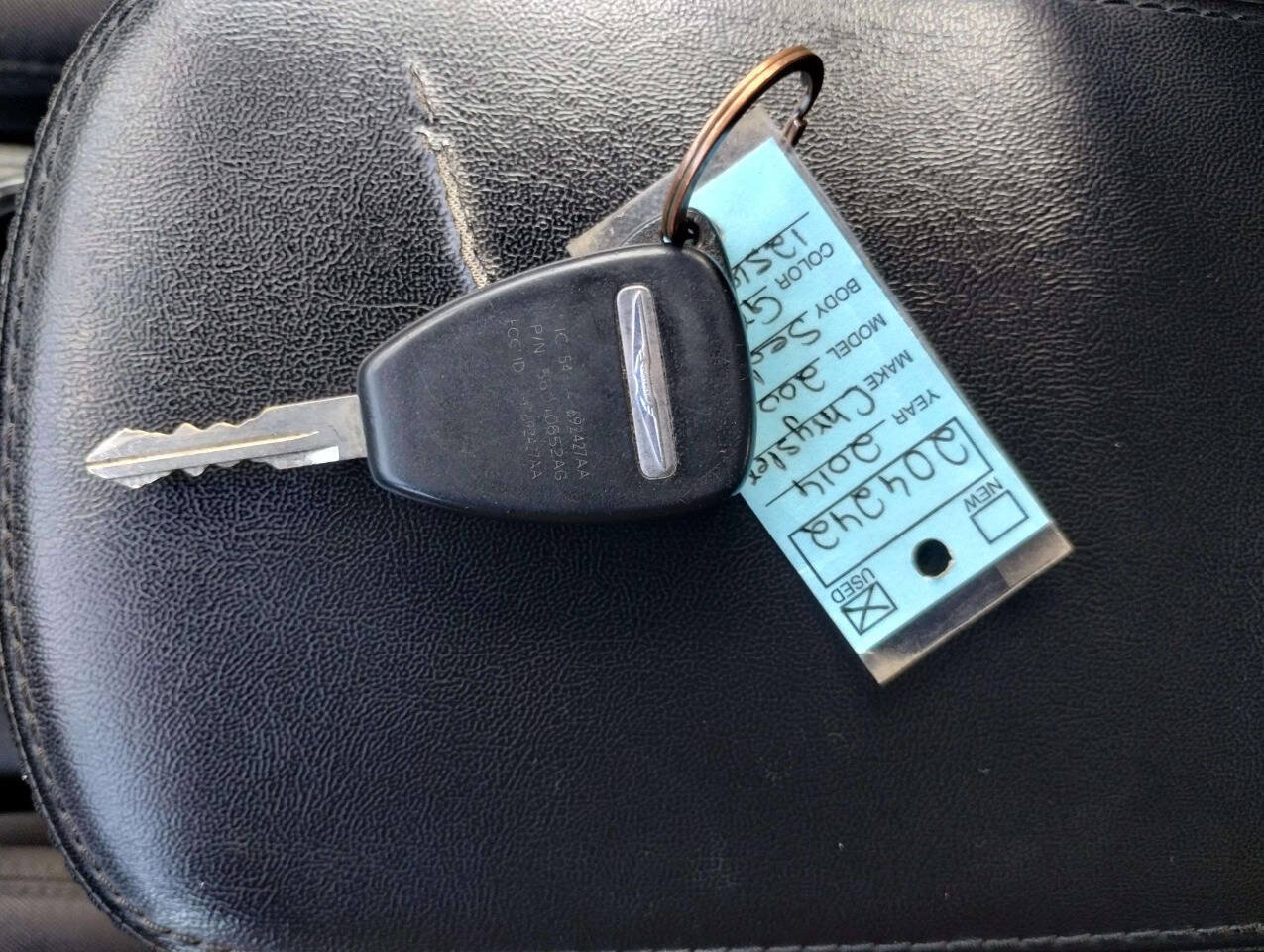 Used 2014 Chrysler 200 Touring FWD image 34