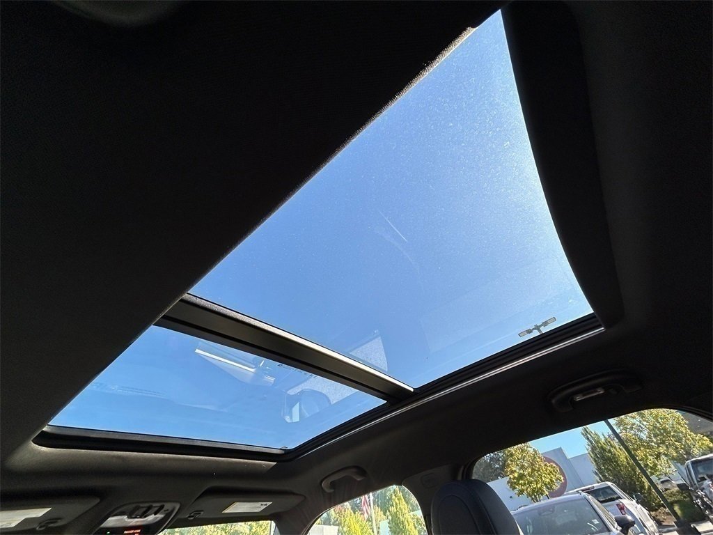 New 2025 Chevrolet TrailBlazer ACTIV w/ Convenience Package FWD image 16