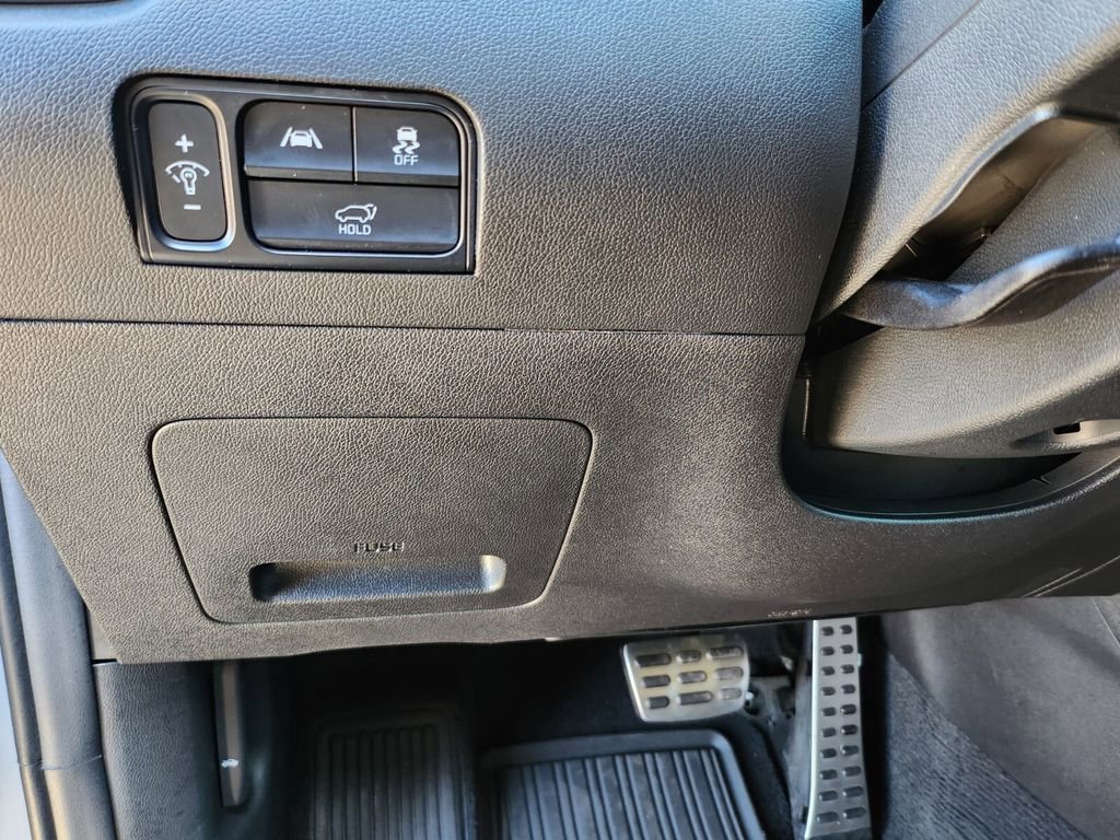 Used 2023 Kia Sorento SX image 31