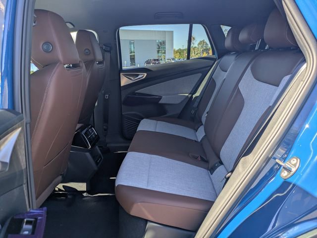 New 2025 Volkswagen ID.4 Pro image 14