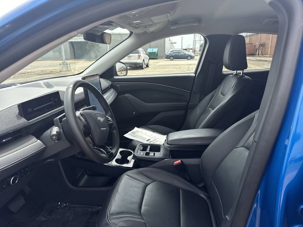 Used 2025 Ford Mustang Mach-E Premium AWD/4WD image 13