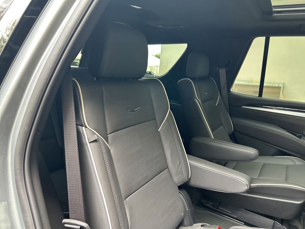 Used 2026 Cadillac Escalade Sport w/ Touring Package AWD/4WD image 31