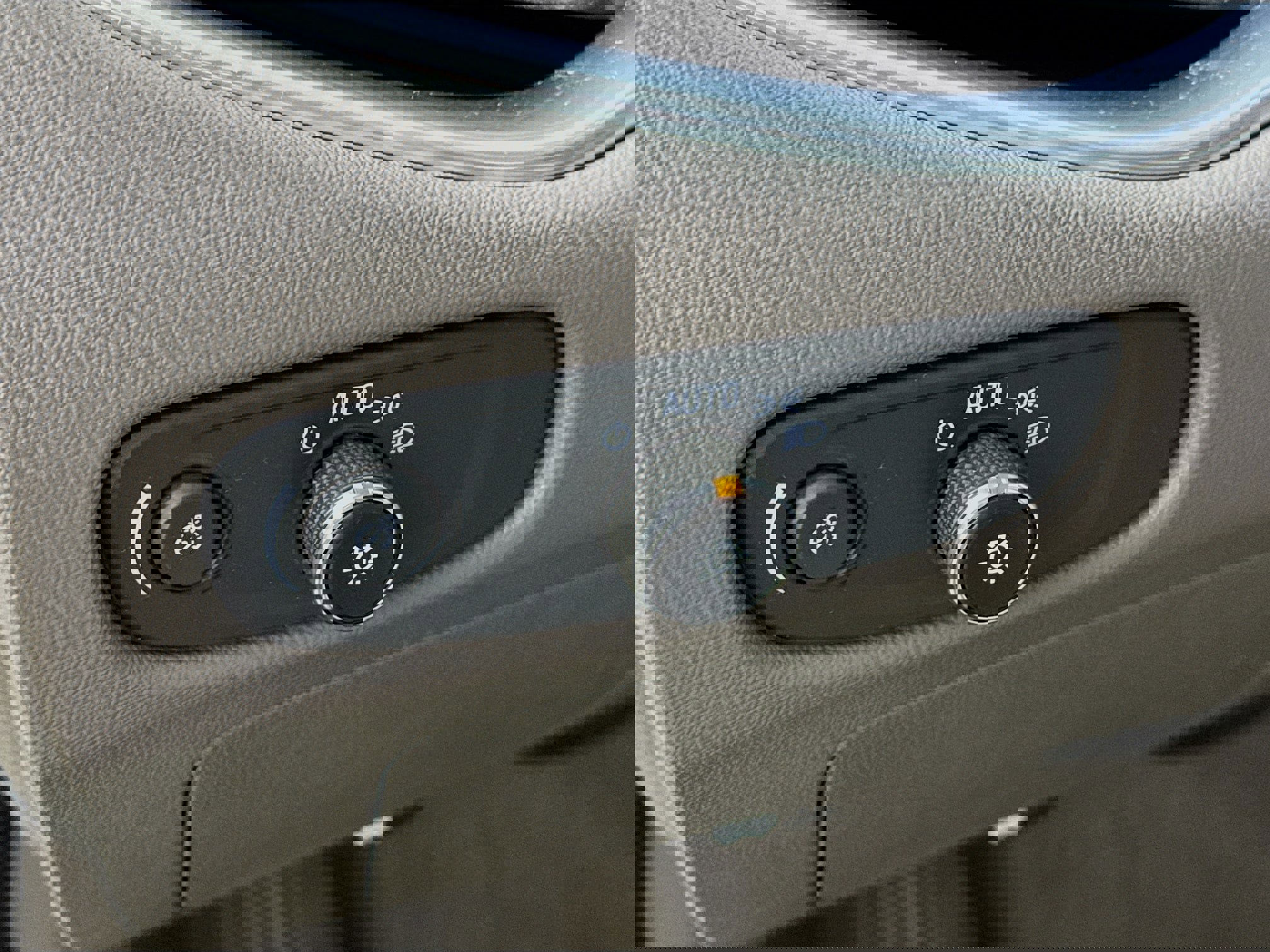 Used 2017 Chevrolet Malibu LT image 11