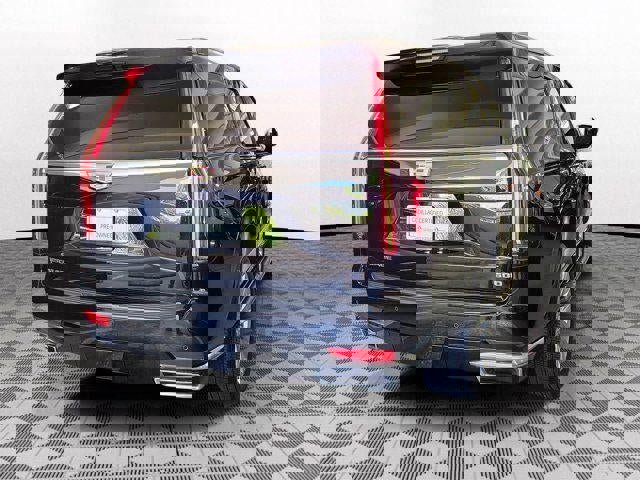 Certified 2023 Cadillac Escalade Luxury image 6