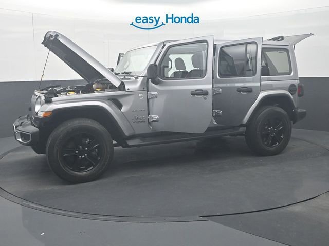 Used 2019 Jeep Wrangler Unlimited Sahara w/ Cold Weather Group image 38