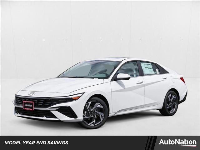New 2025 Hyundai Elantra SEL image 1
