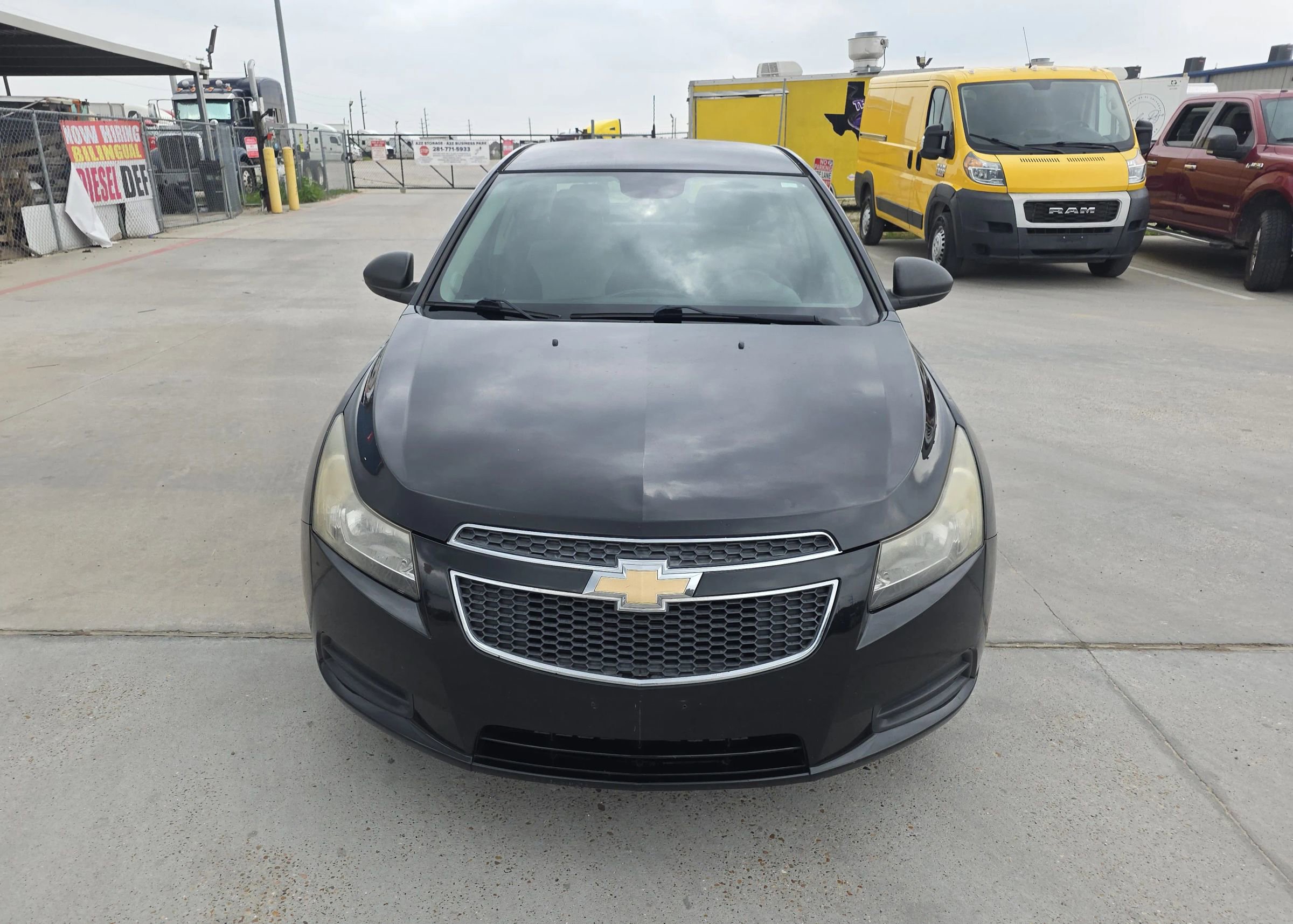 Used 2013 Chevrolet Cruze LS FWD image 4