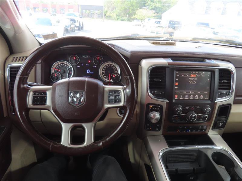 Used 2016 RAM 1500 Laramie w/ Convenience Group AWD/4WD image 21