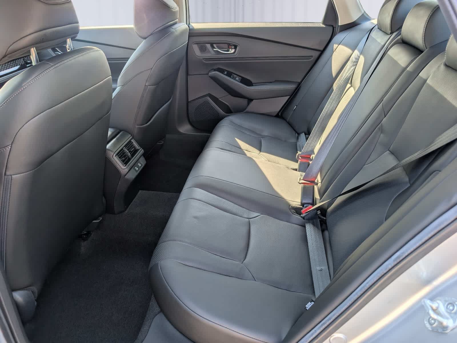 Used 2024 Honda Accord Touring image 14