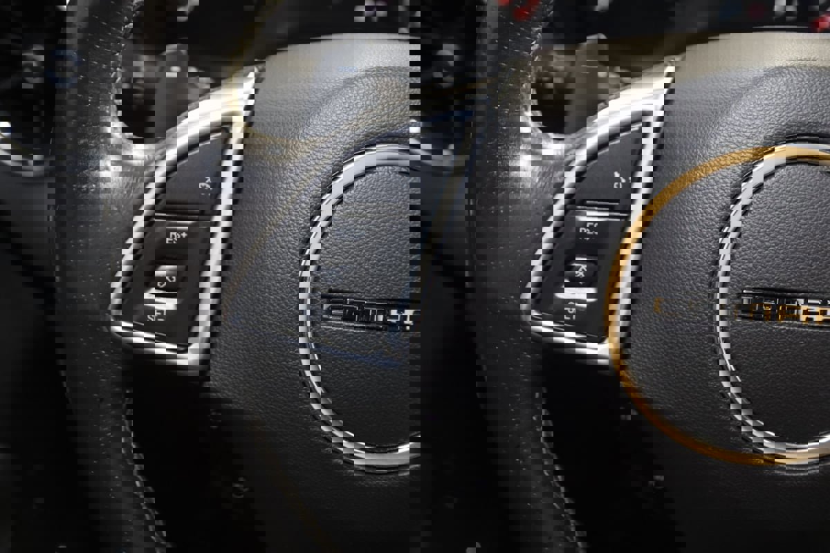 Used 2017 Chevrolet Camaro SS image 42