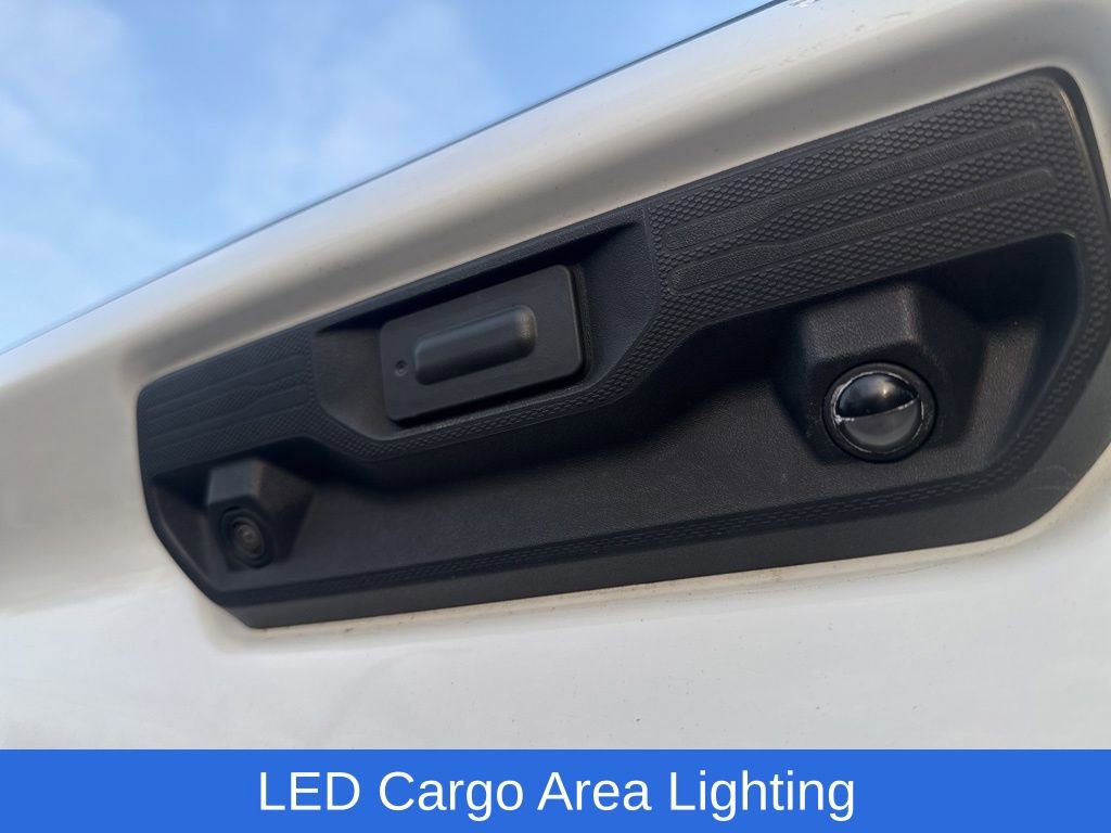 Used 2021 Chevrolet Silverado 2500 Custom w/ Custom Value Package image 10