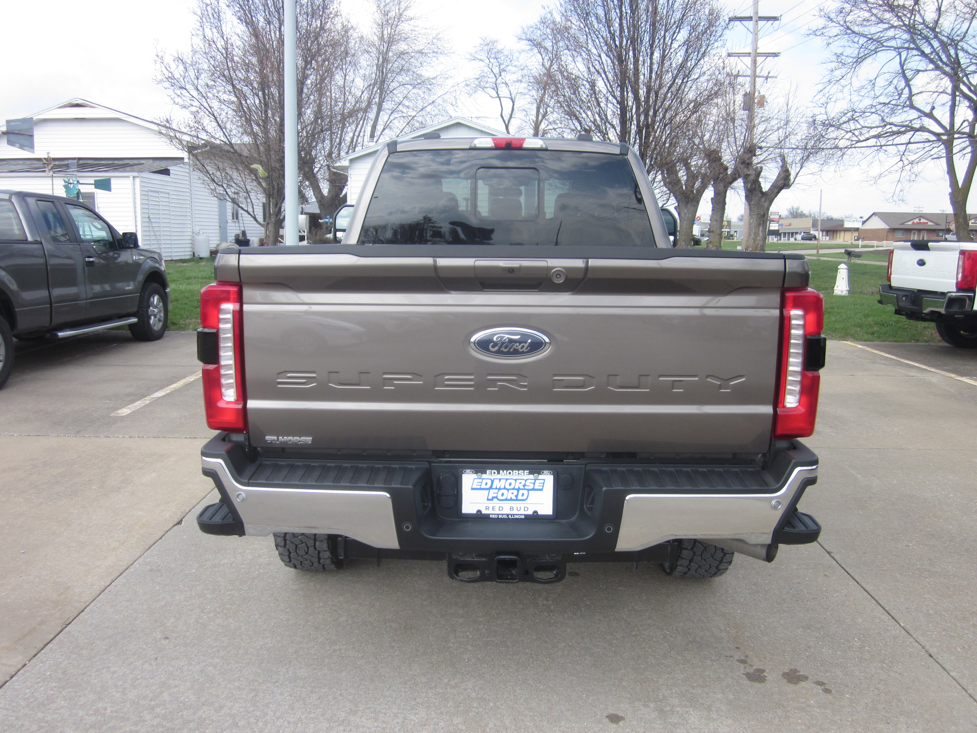 Used 2023 Ford F350 Lariat w/ FX4 Off-Road Package image 5
