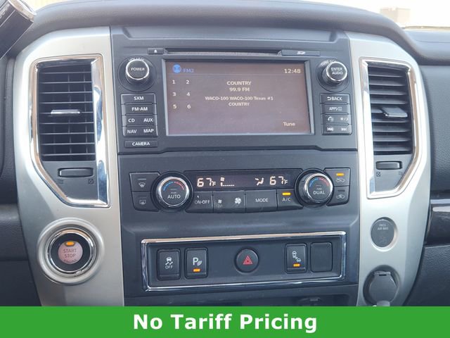 Used 2018 Nissan Titan SV w/ SV Convenience Package image 16