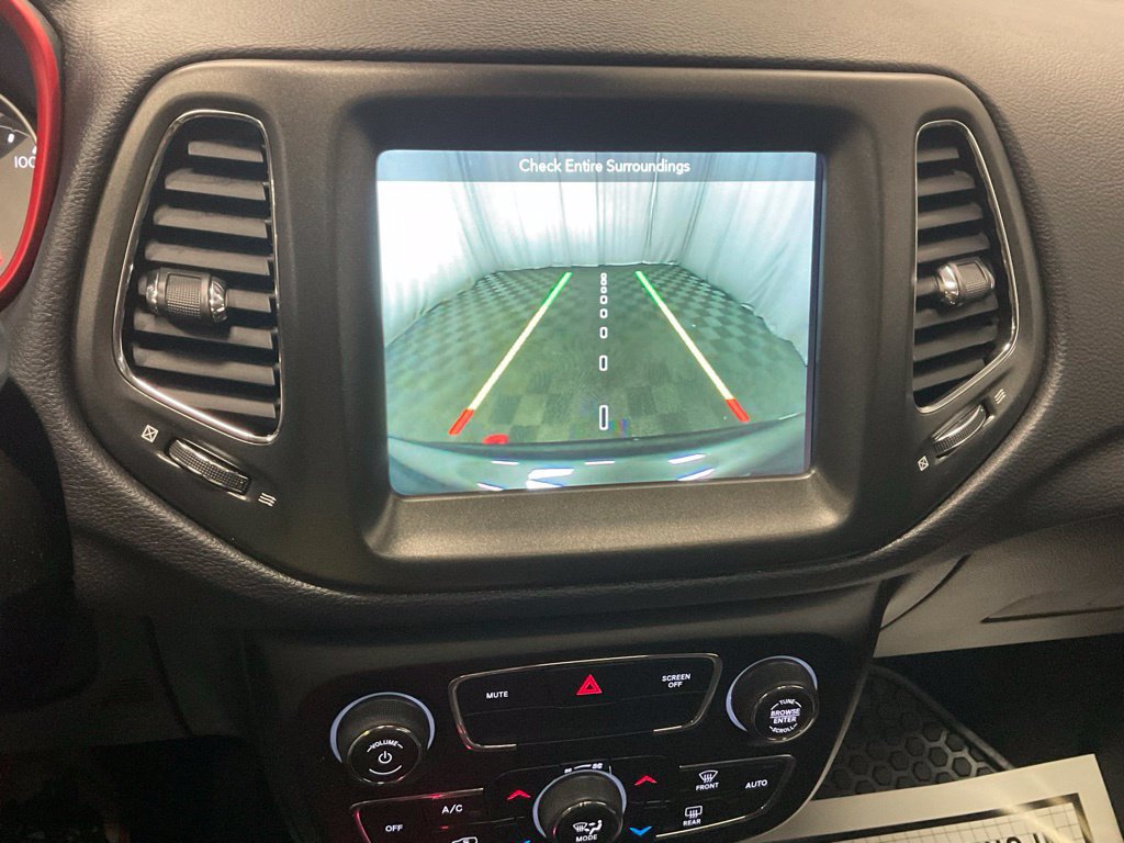 Used 2018 Jeep Compass Trailhawk w/ Navigation Group AWD/4WD image 22
