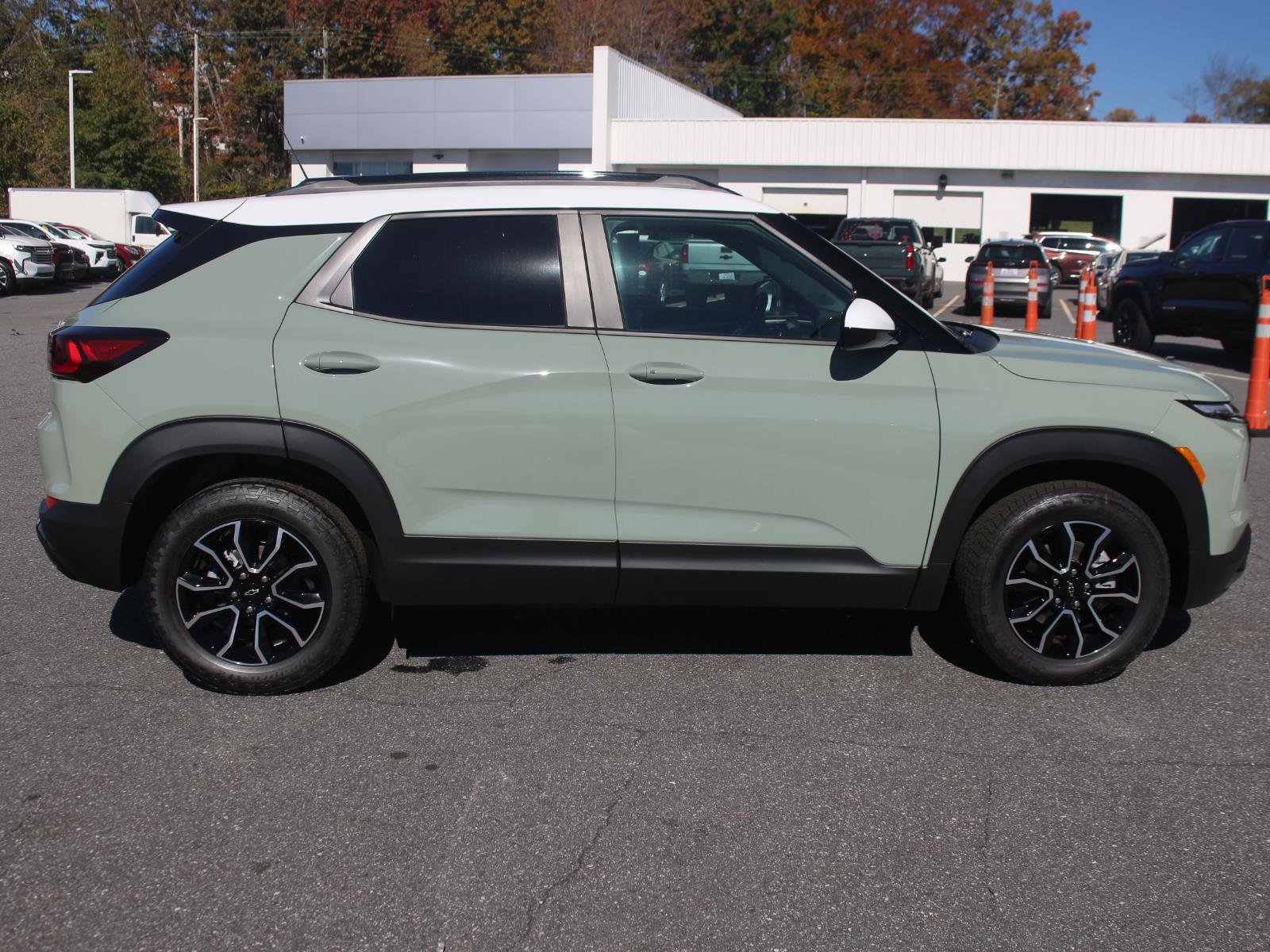 New 2026 Chevrolet TrailBlazer ACTIV w/ Convenience Package image 8