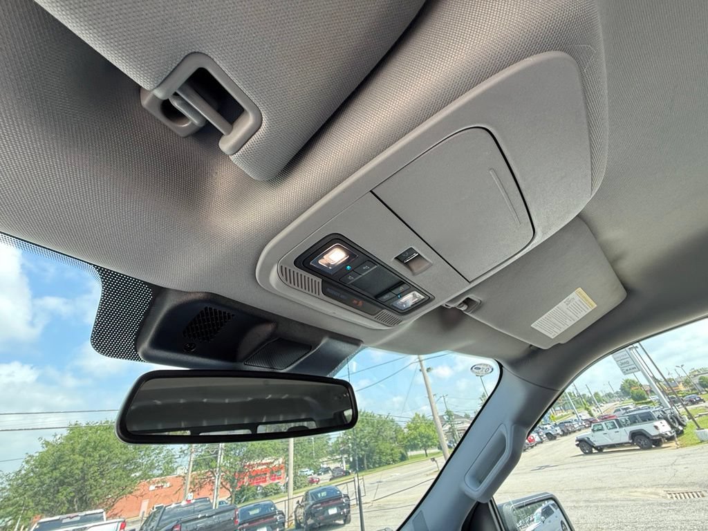 Used 2023 Ford F150 4x4 SuperCrew image 24