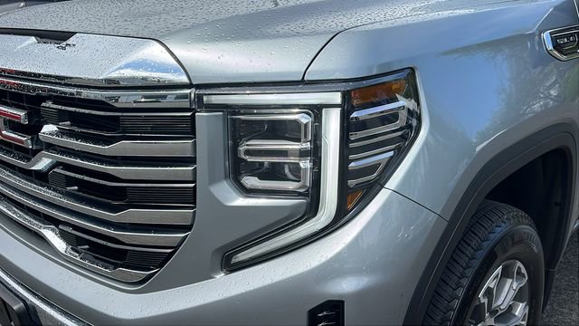 Used 2026 GMC Sierra 1500 SLT AWD/4WD image 7
