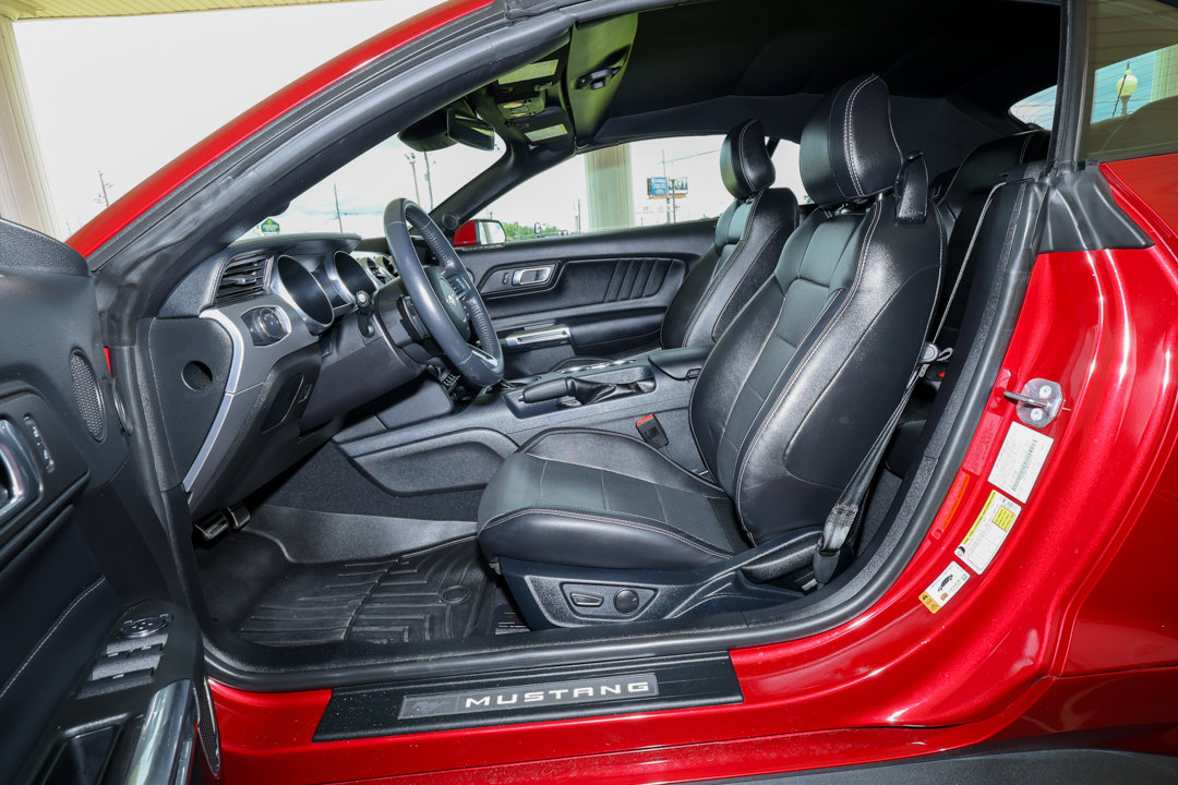 Used 2021 Ford Mustang GT Premium RWD image 16