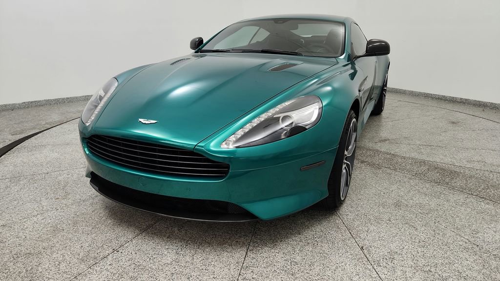 Used 2015 Aston Martin DB9 Coupe RWD image 32
