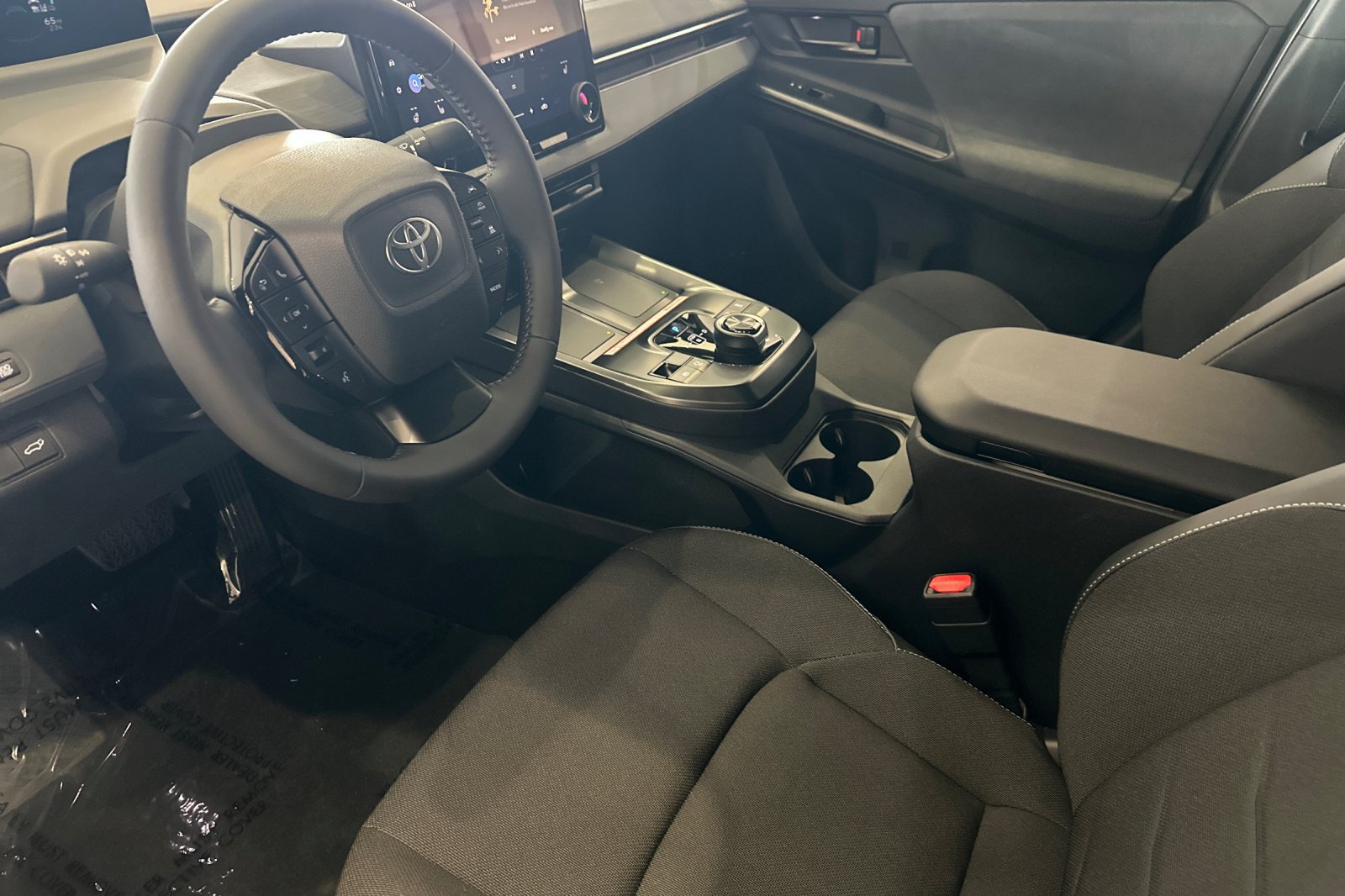 New 2026 Toyota C-HR AWD/4WD image 10