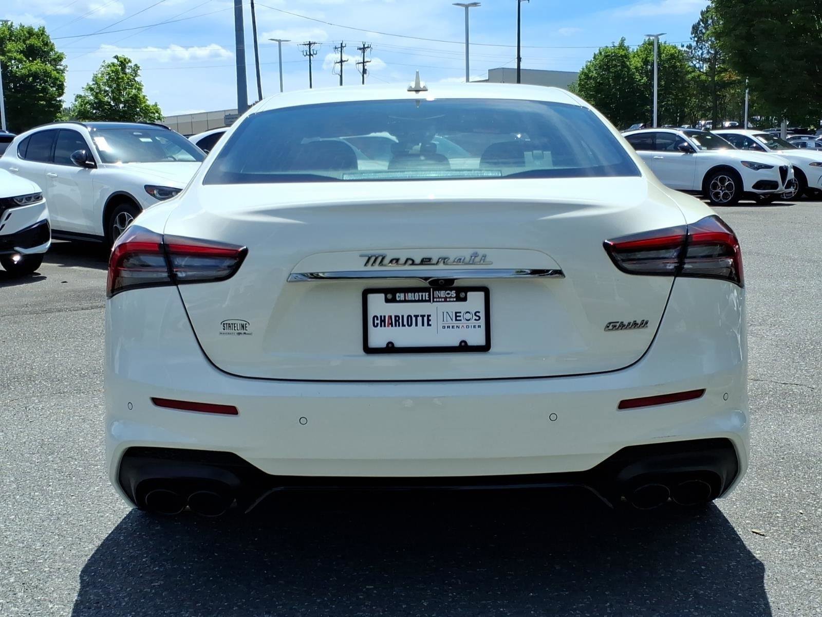 Used 2022 Maserati Ghibli Modena RWD image 16