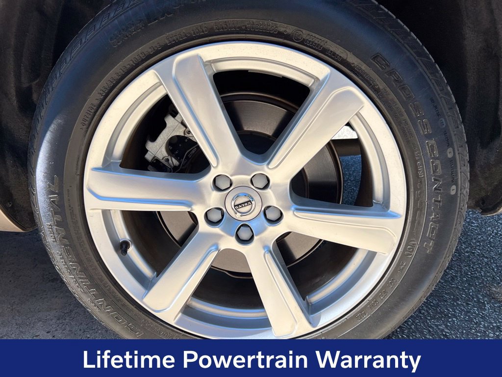 Certified 2024 Volvo XC90 B5 Core AWD/4WD image 9