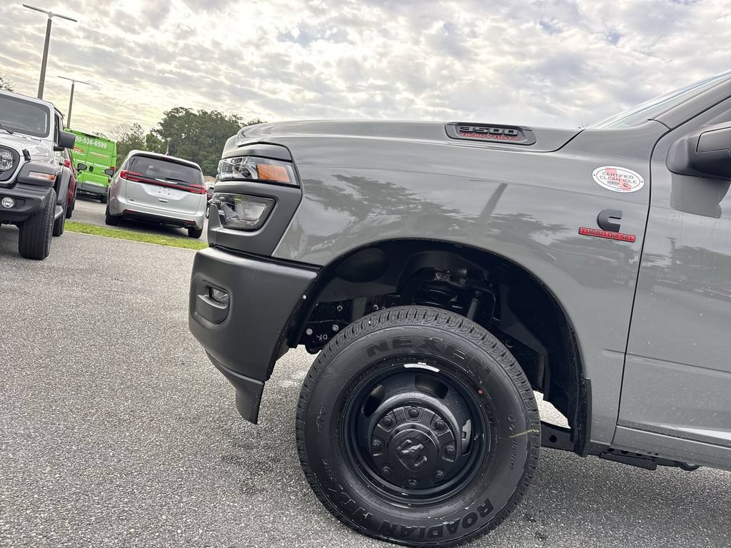 New 2026 RAM 3500 Tradesman AWD/4WD image 11