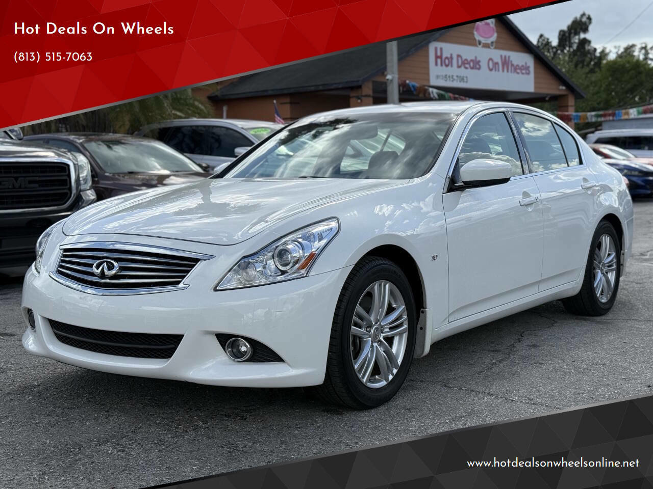 Used 2015 INFINITI Q40 w/ Moonroof Package image 1