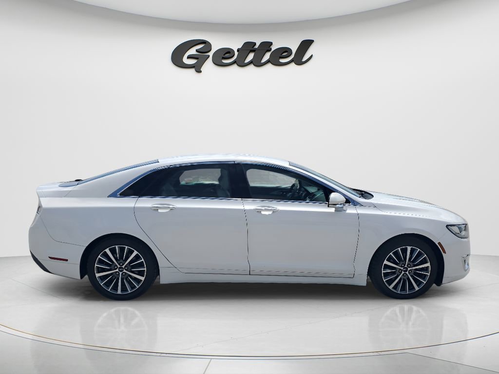Used 2019 Lincoln MKZ Reserve image 11
