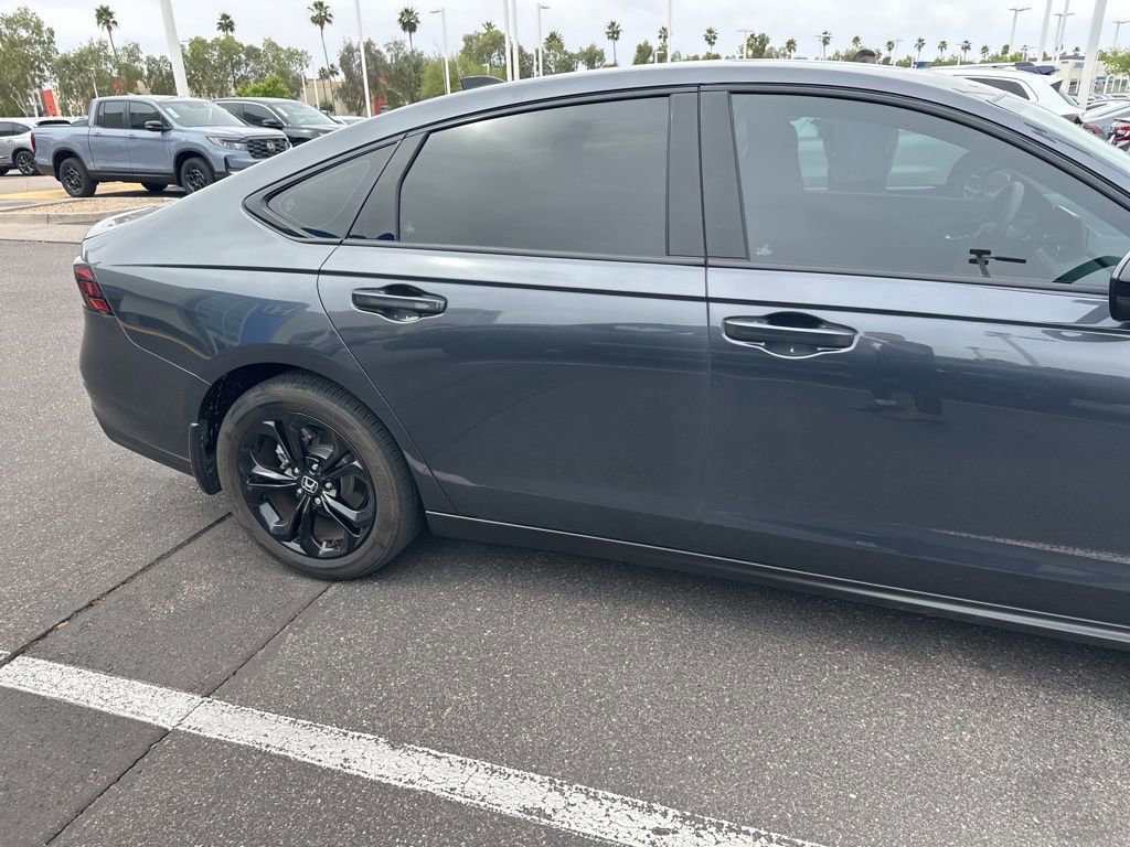 Certified 2025 Honda Accord SE image 11