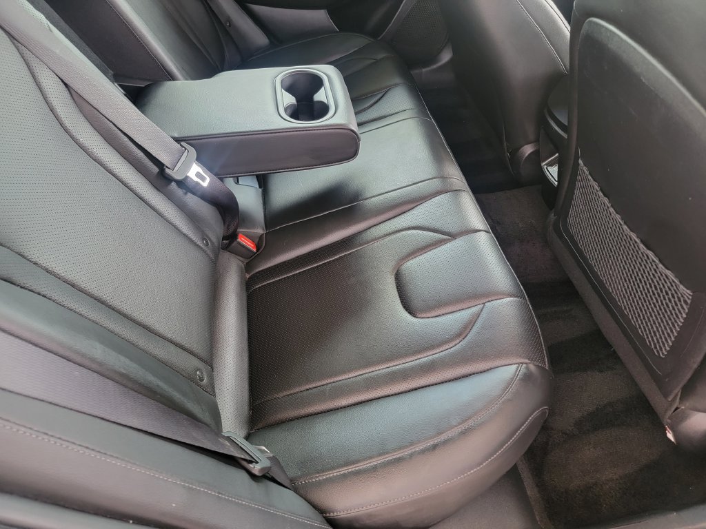 Used 2025 Hyundai Elantra Limited FWD image 15