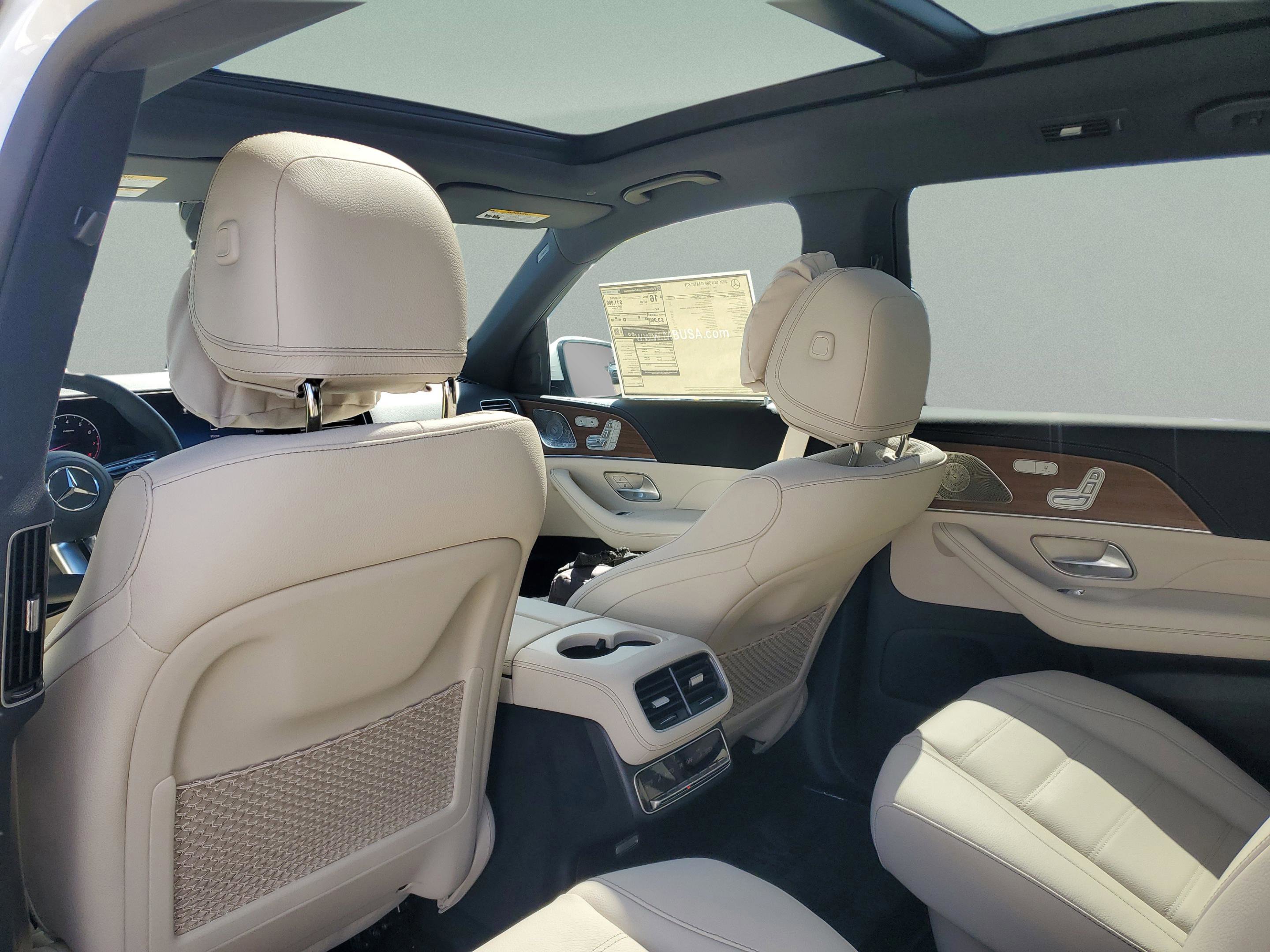 New 2026 Mercedes-Benz GLS 580 4MATIC image 35