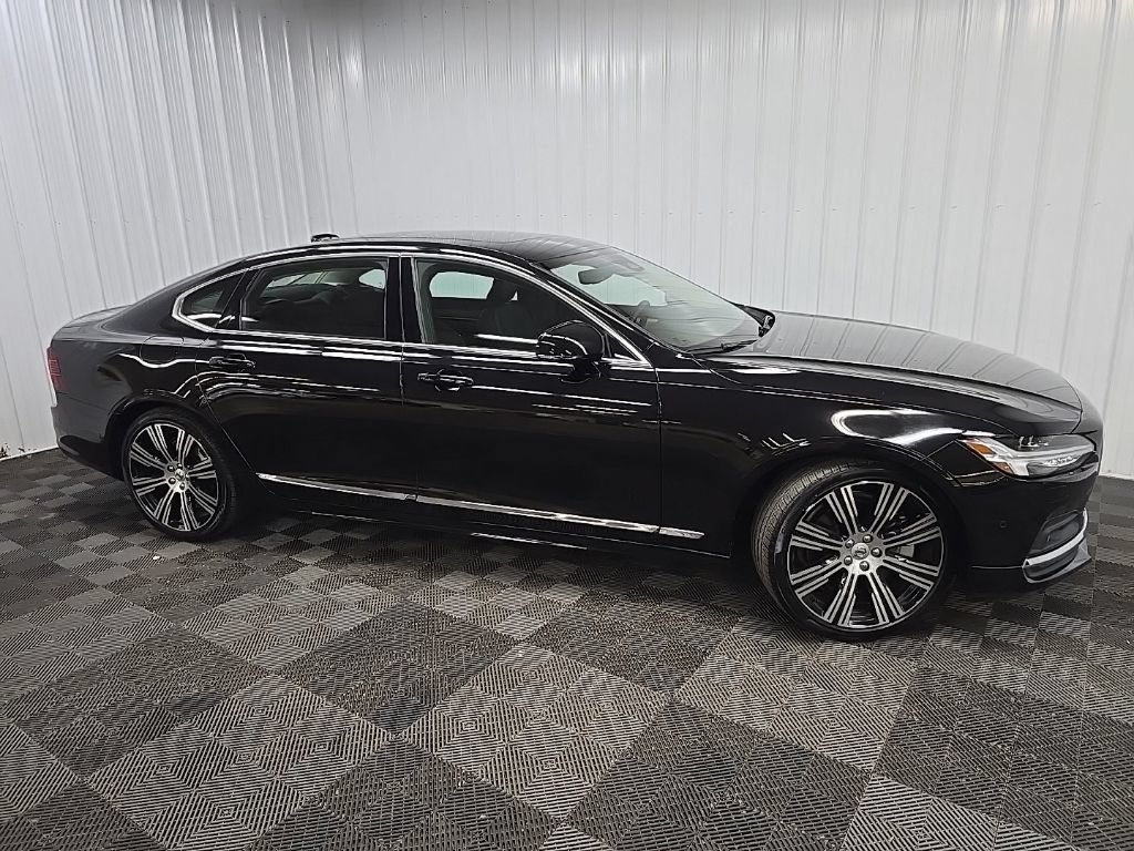 Used 2025 Volvo S90 B6 Plus AWD/4WD image 1