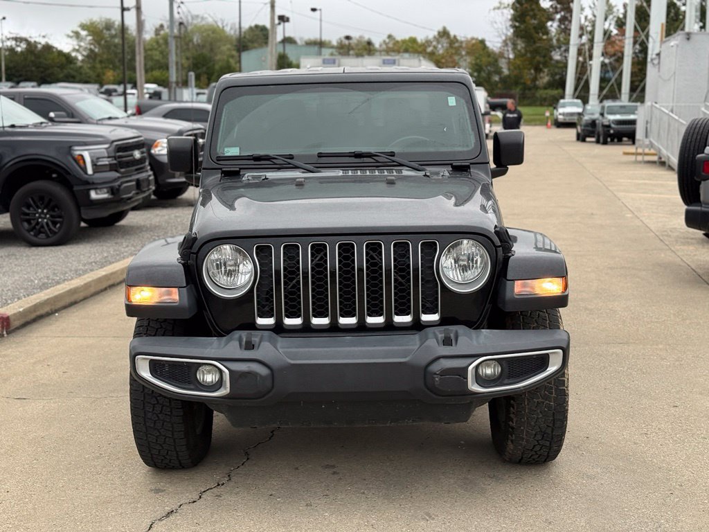 Used 2020 Jeep Gladiator Overland AWD/4WD image 3