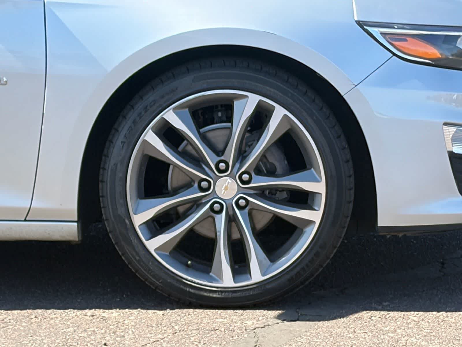 Used 2022 Chevrolet Malibu LT FWD image 10