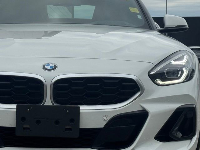 Certified 2025 BMW Z4 sDrive30i RWD image 16