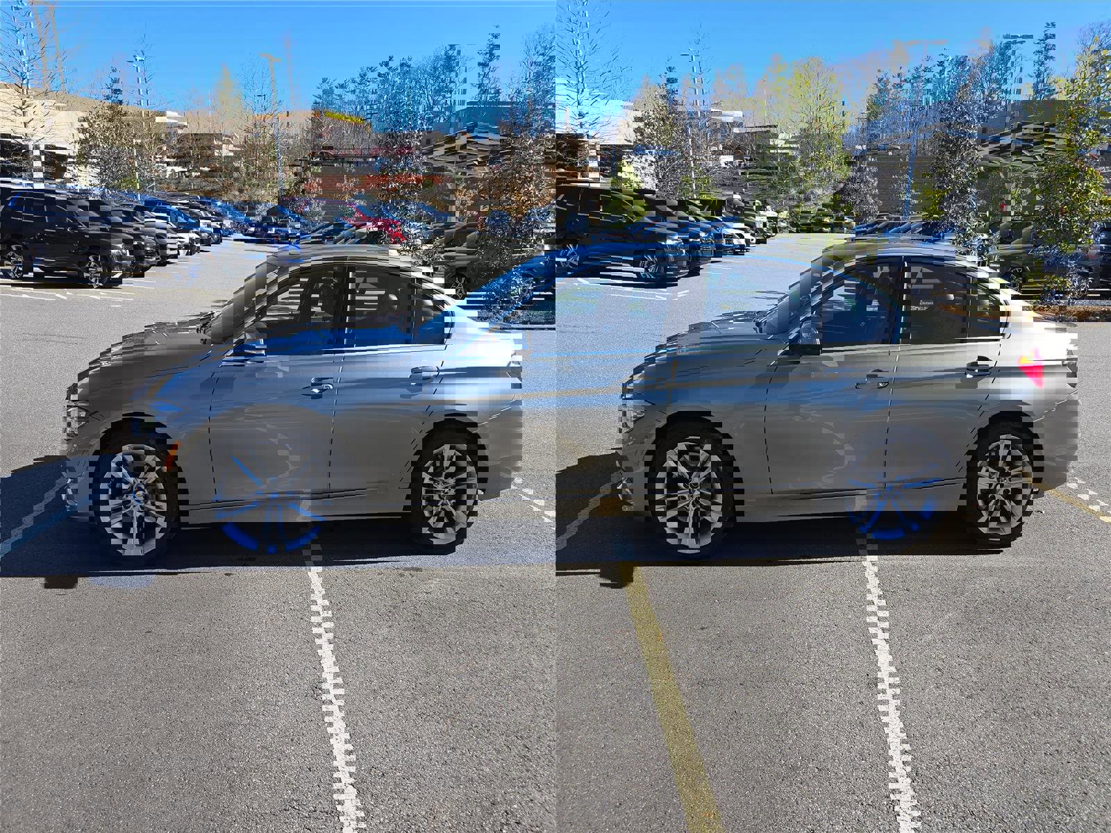 Used 2016 BMW 340i xDrive Sedan image 7