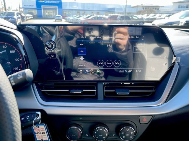 New 2026 Chevrolet Trax RS w/ Driver Confidence Package FWD image 13