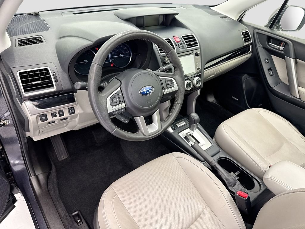 Used 2017 Subaru Forester 2.5i Limited AWD/4WD image 9